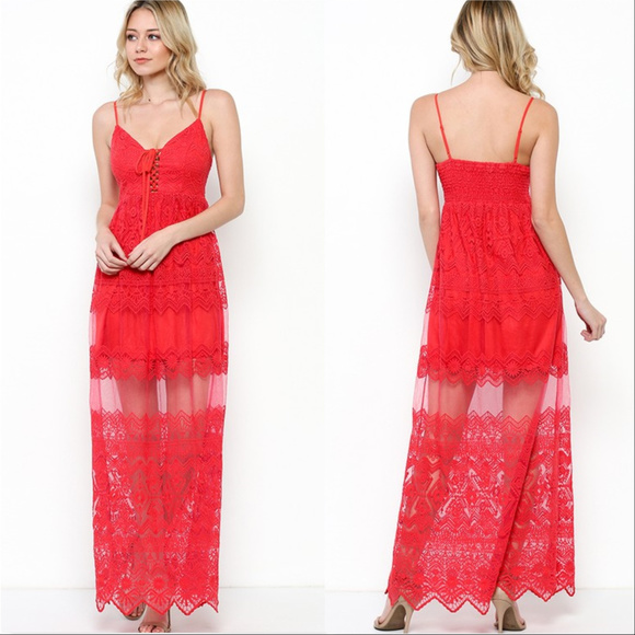 Dresses & Skirts - LACE MAXI DRESS